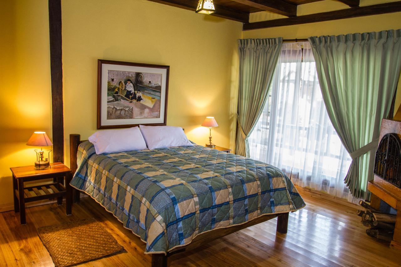 Hacienda Leito Hotel Patate Bilik gambar